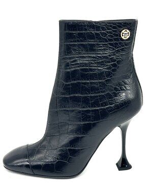 CHANEL 19A Métiers d'Art Paris Croc Embossed Booties Ankle Boots Heels